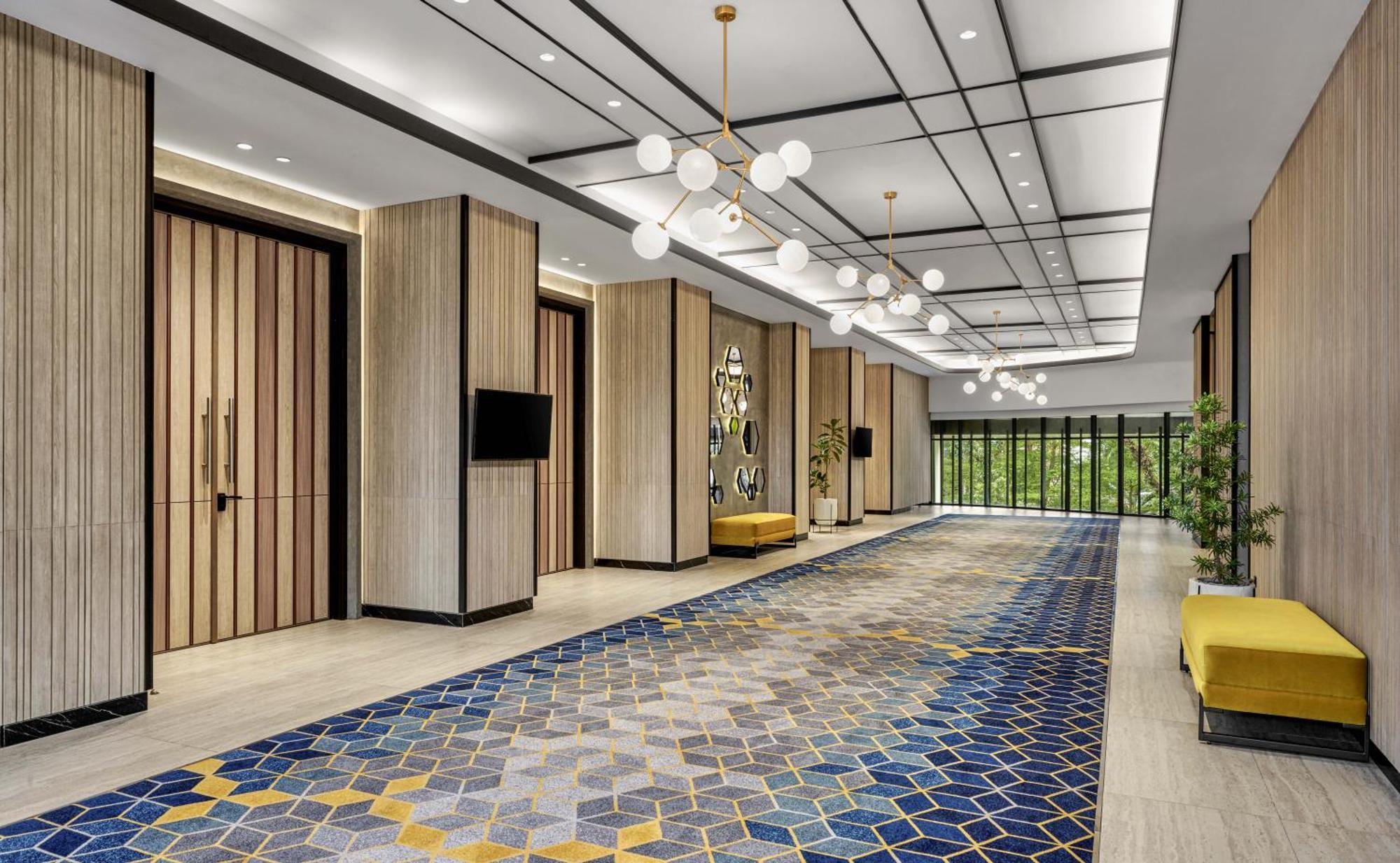 Hyatt Place Makassar Macáçar Exterior foto